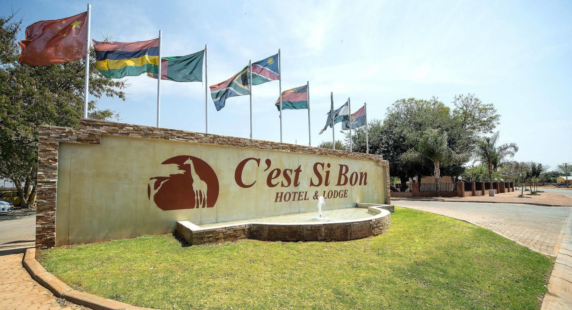 Cest Si Bon Hotel Otjiwarongo Exterior photo